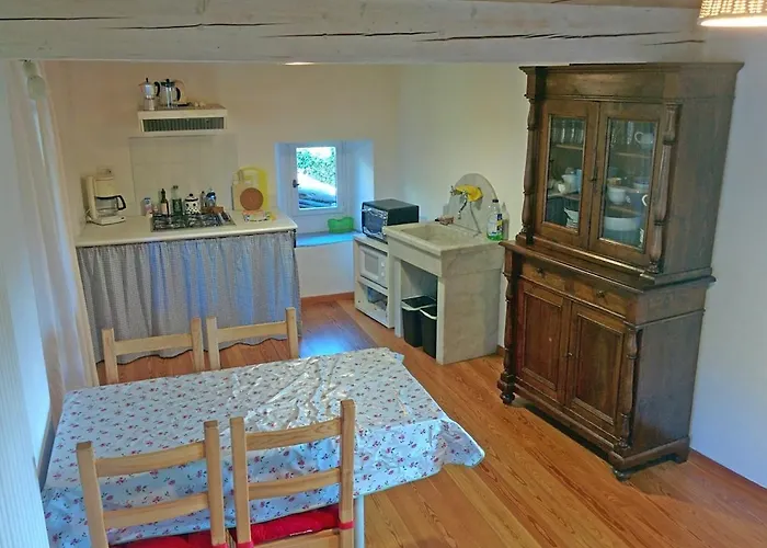 Maggiore - - Piano Primo - La Casaccia Verbania