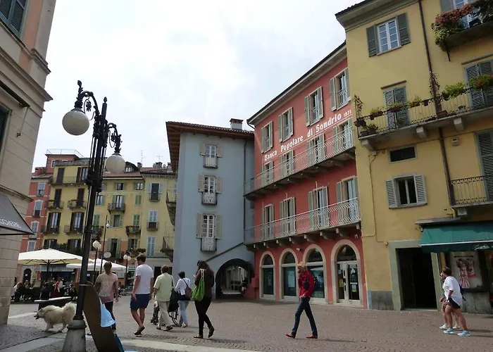Feriehus Maggiore - - Piano Primo - La Casaccia *